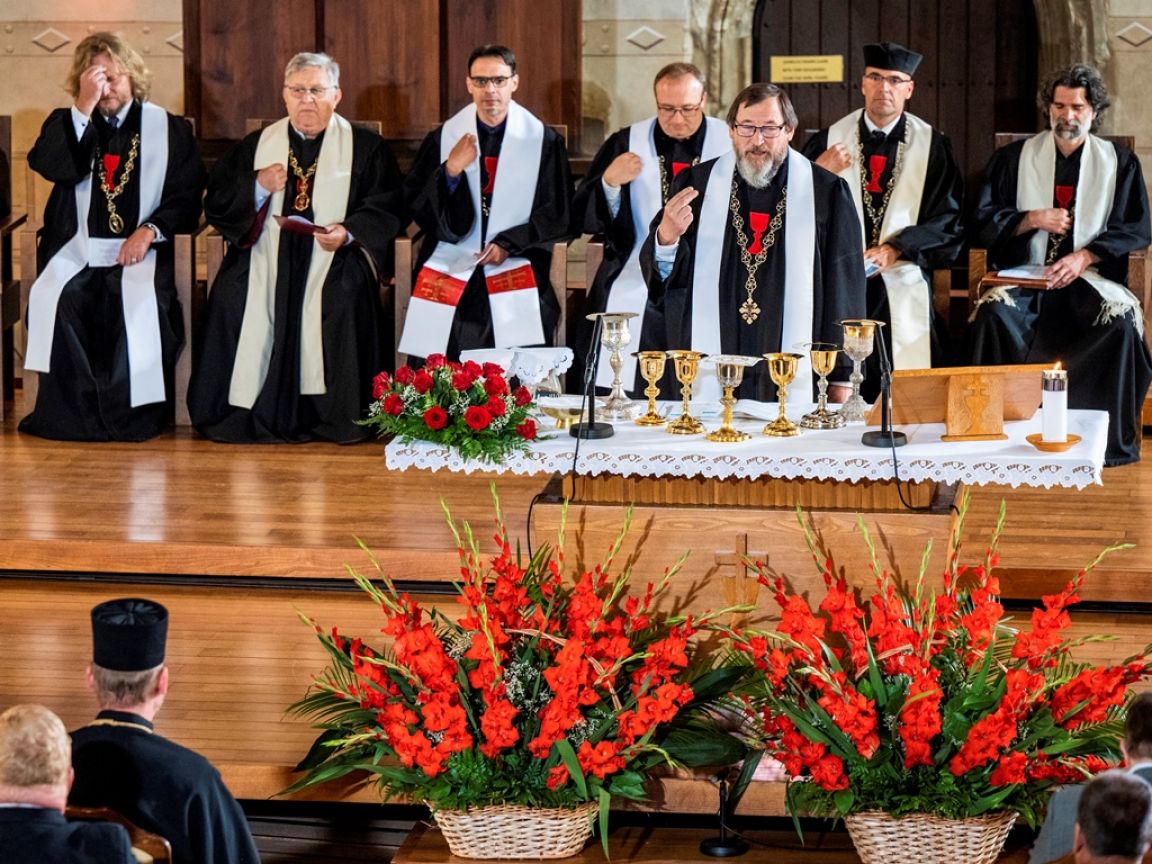 Biskupský sbor při bohoslužbě v Betlémské kapli k připomenutí Mistra Jana Husa 6.7.2023