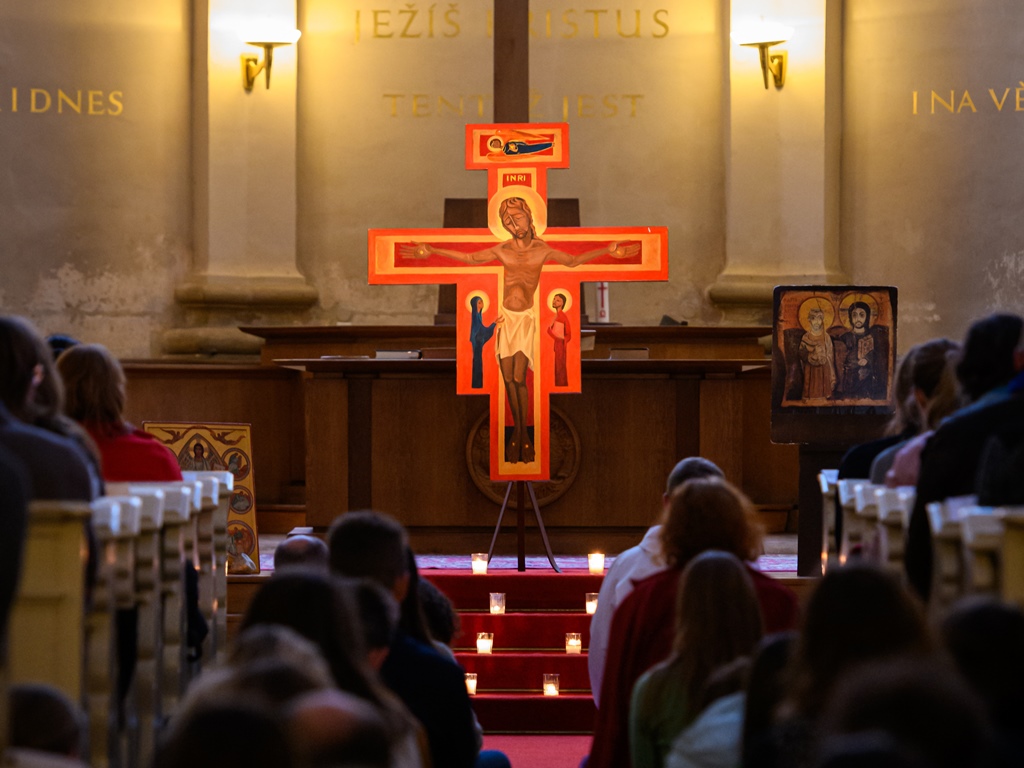 Ekumenické setkání mladých s&nbsp;komunitou Taizé