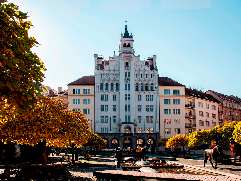 Církev československá husitská