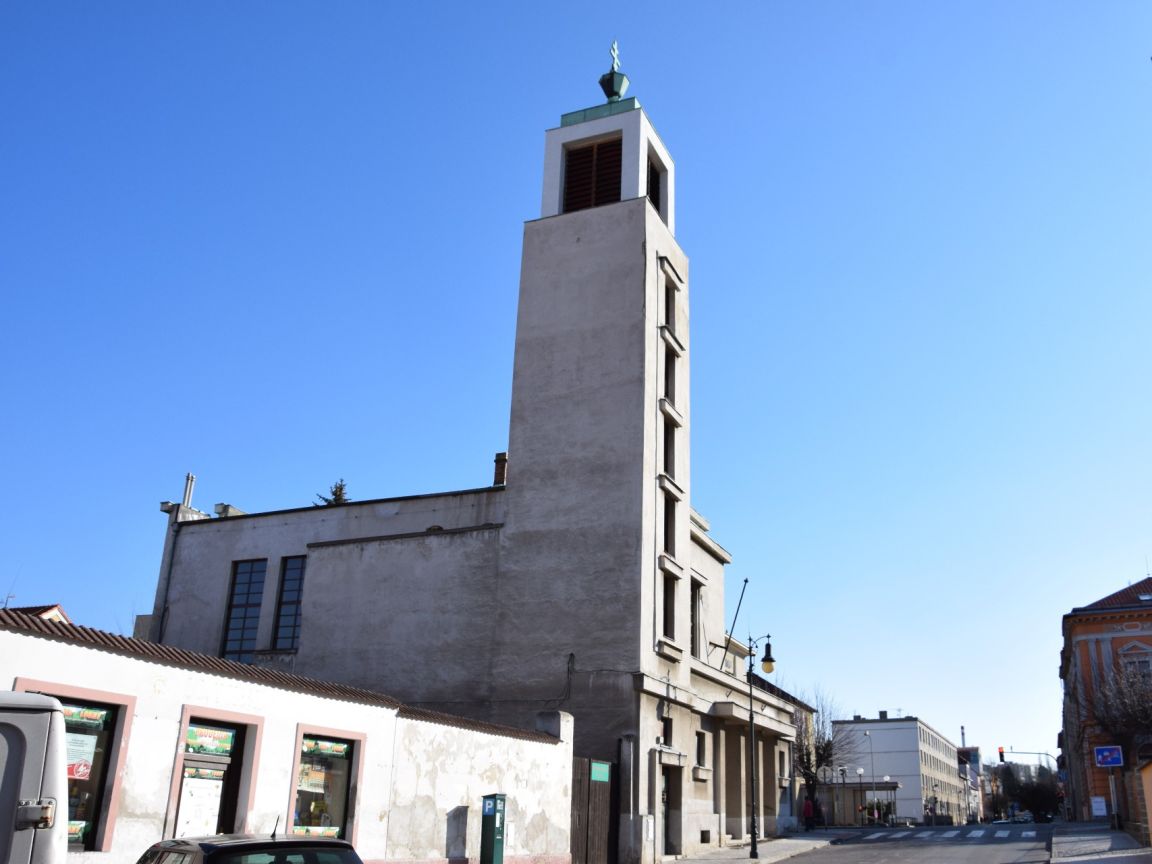 Náboženská obec Církve československé husitské v&nbsp;Lounech