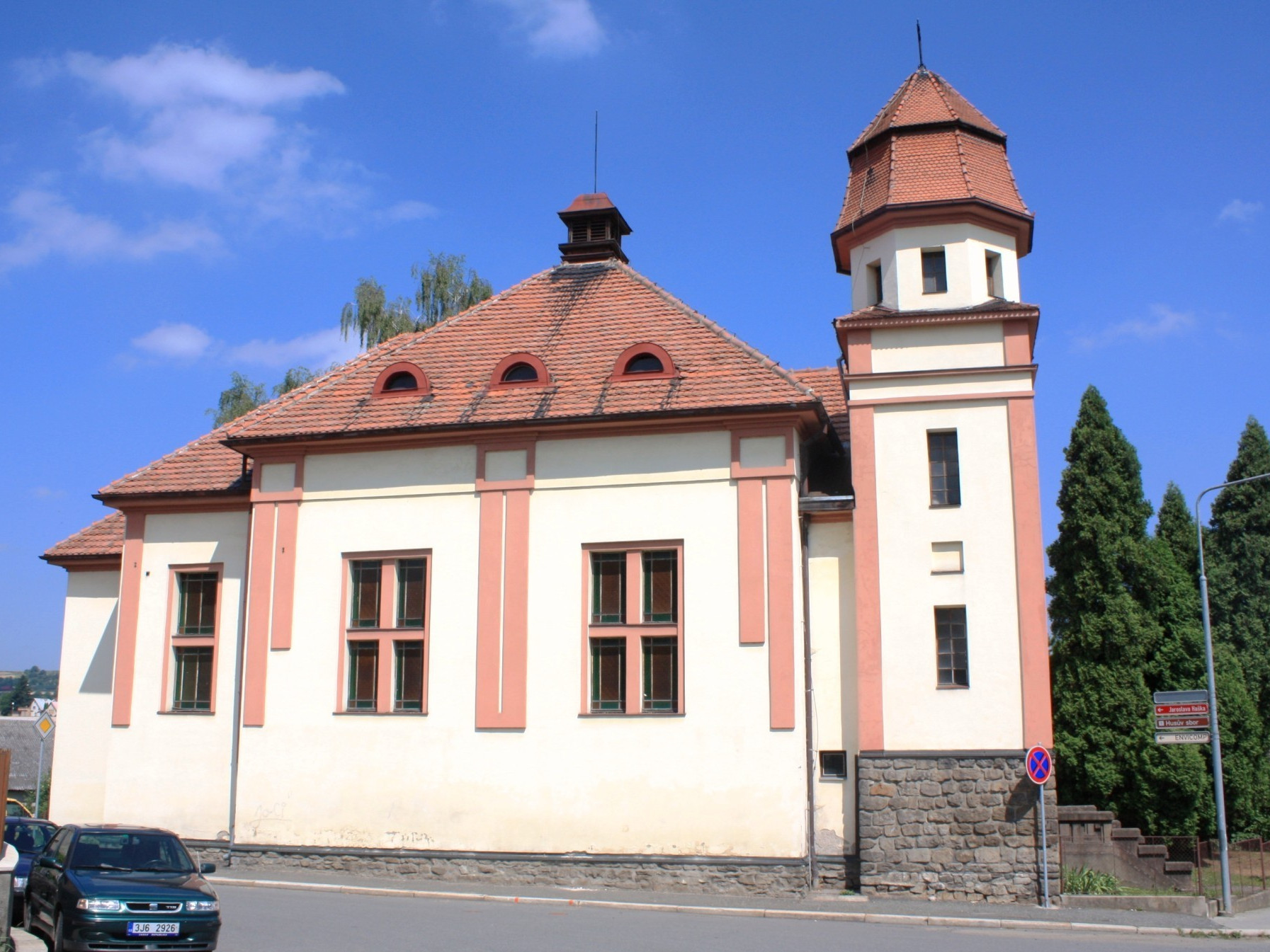 Náboženská obec Církve československé husitské v&nbsp;Ledči nad Sázavou