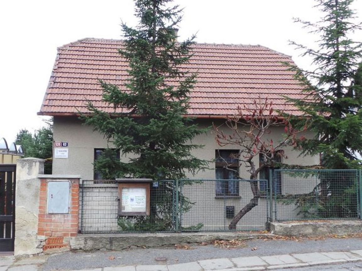 Náboženská obec Církve československé husitské v&nbsp;Praze 4 - Modřany 